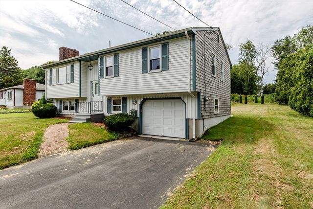 21 Evergreen Drive, Swansea, MA 02777