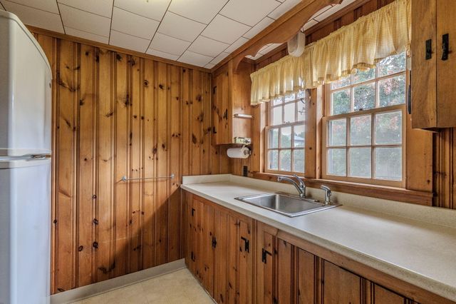 6 Kibby Lane, Dennis Port, MA 02639