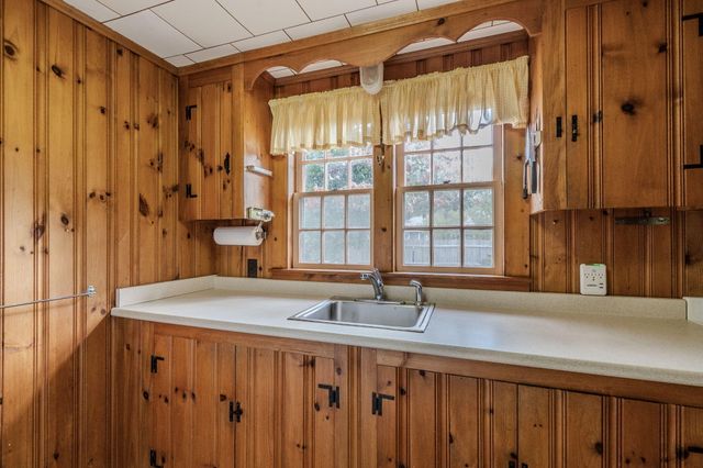 6 Kibby Lane, Dennis Port, MA 02639