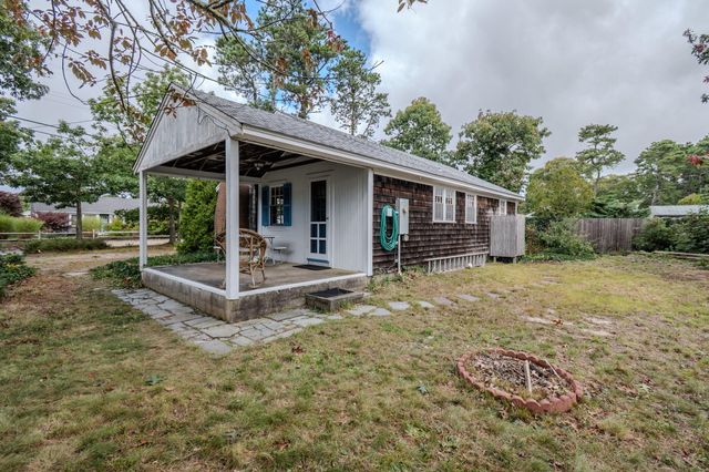 6 Kibby Lane, Dennis Port, MA 02639