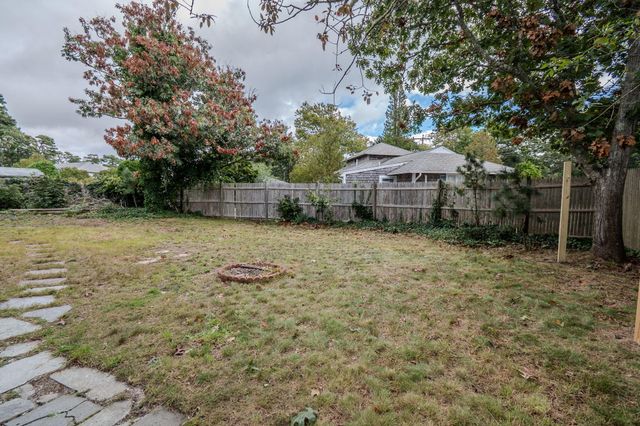 6 Kibby Lane, Dennis Port, MA 02639