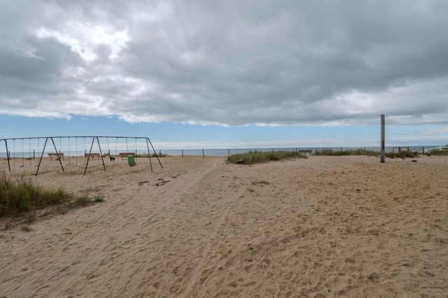 6 Kibby Lane, Dennis Port, MA 02639