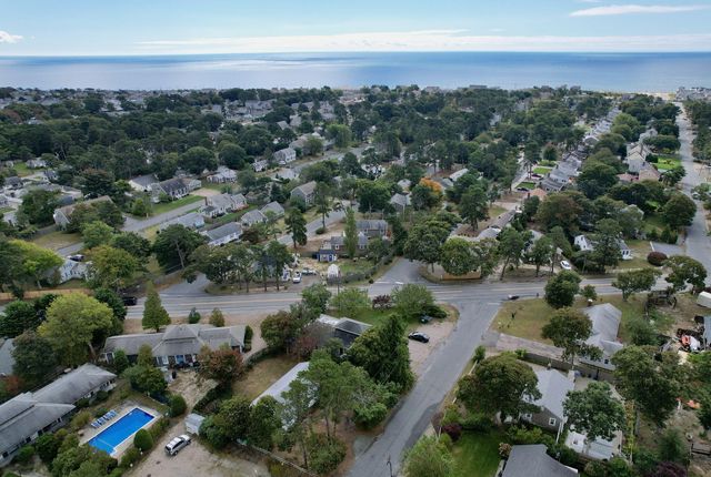6 Kibby Lane, Dennis Port, MA 02639