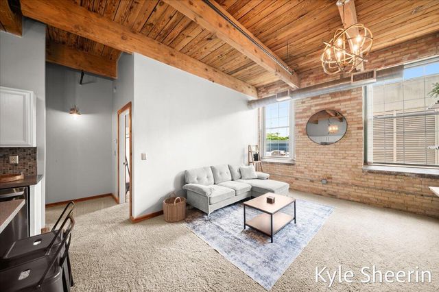 940 Monroe Avenue 326, Grand Rapids, MI 49503