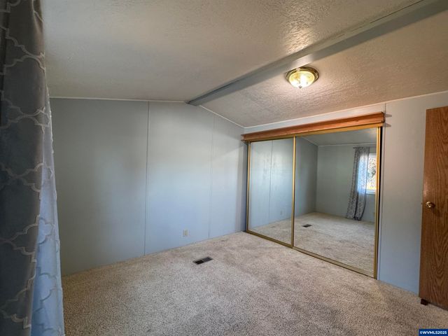 277 Edwards Rd S 140, Monmouth, OR 97361