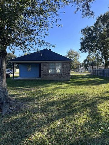 715 Topsy Road, Lake Charles, LA 70607