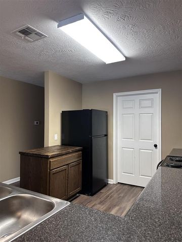 715 Topsy Road, Lake Charles, LA 70607