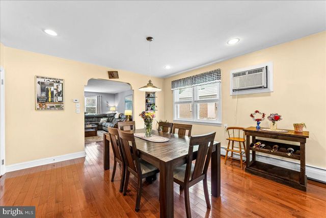 117 N CHURCH ST, Clifton Heights, PA 19018
