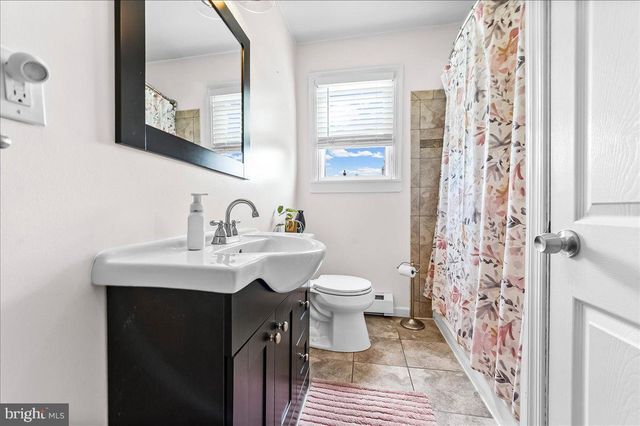 117 N CHURCH ST, Clifton Heights, PA 19018