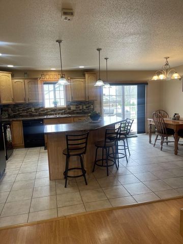 1933 Crooked AVENUE, Holmen, WI 54636
