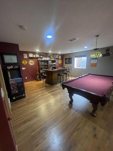 1933 Crooked AVENUE, Holmen, WI 54636