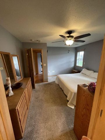 1933 Crooked AVENUE, Holmen, WI 54636