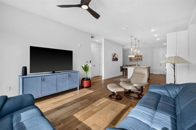 600 3RD AVENUE S 207, St Petersburg, FL 33701