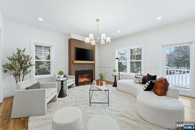 77 Young Avenue, Cedar Grove, NJ 07009