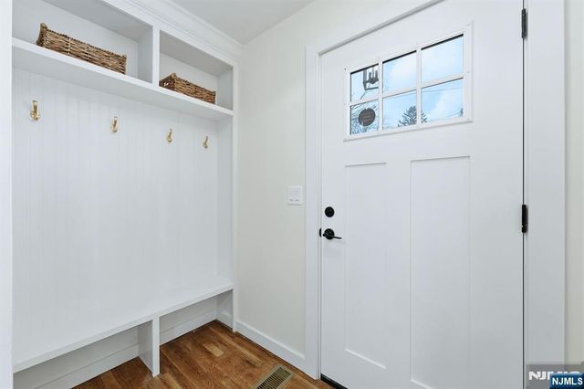 77 Young Avenue, Cedar Grove, NJ 07009