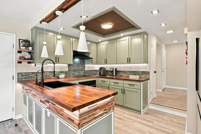 126 Mediterranean Avenue, Hayward, CA 94544
