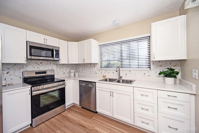 5375 Dickens Drive, Sharonville, OH 45241