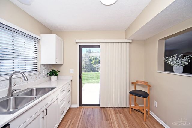 5375 Dickens Drive, Sharonville, OH 45241