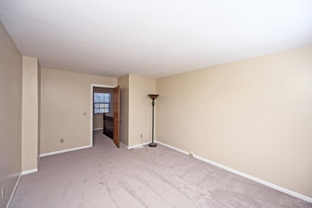 5375 Dickens Drive, Sharonville, OH 45241