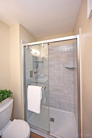 5375 Dickens Drive, Sharonville, OH 45241