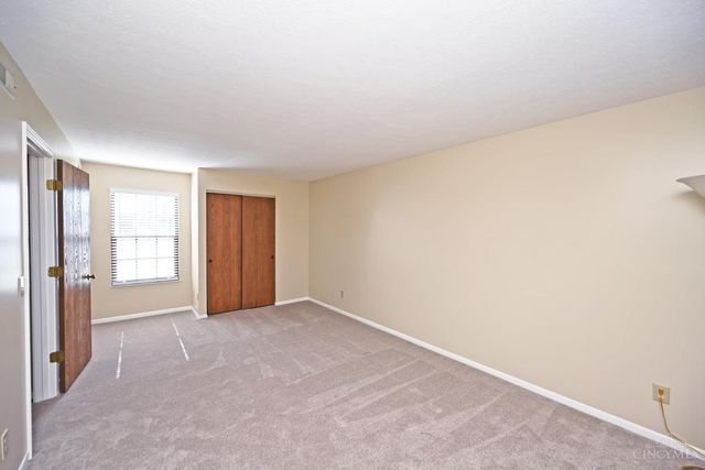 5375 Dickens Drive, Sharonville, OH 45241