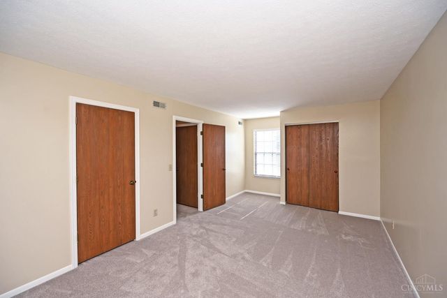 5375 Dickens Drive, Sharonville, OH 45241