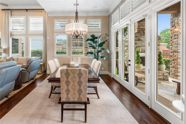 1102 Oyster Bank Circle, Sugar Land, TX 77478