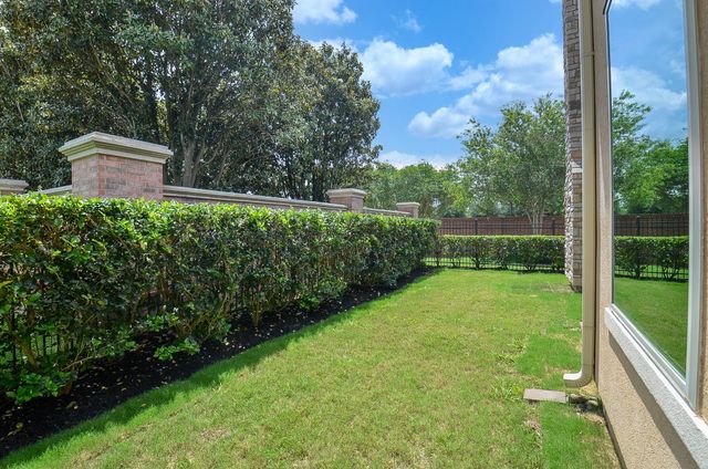 1102 Oyster Bank Circle, Sugar Land, TX 77478