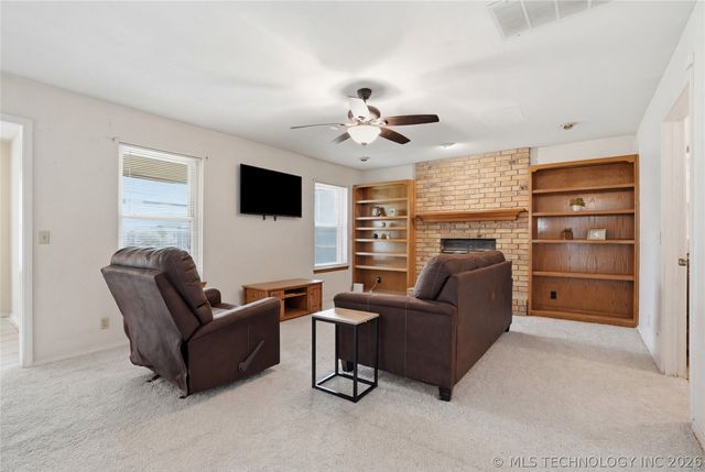 13109 E 79th Court North, Owasso, OK 74055