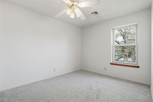 13109 E 79th Court North, Owasso, OK 74055