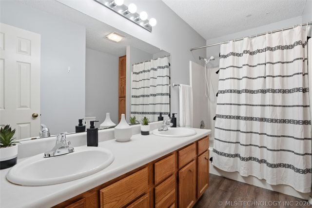 13109 E 79th Court North, Owasso, OK 74055