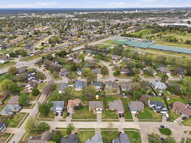 13109 E 79th Court North, Owasso, OK 74055