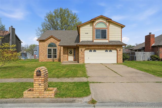 13109 E 79th Court North, Owasso, OK 74055