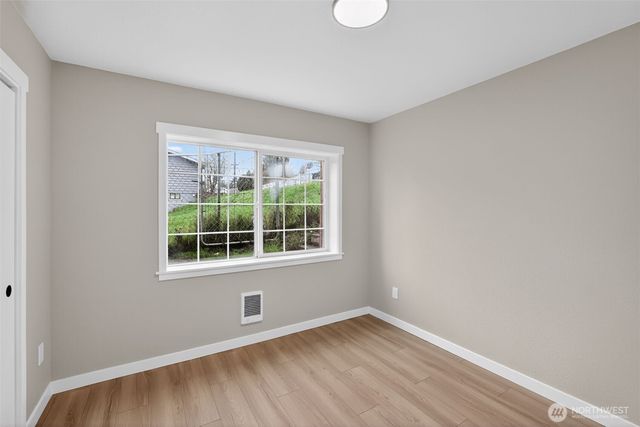 2404 Bloyd Street, Kelso, WA 98626