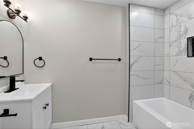 2404 Bloyd Street, Kelso, WA 98626