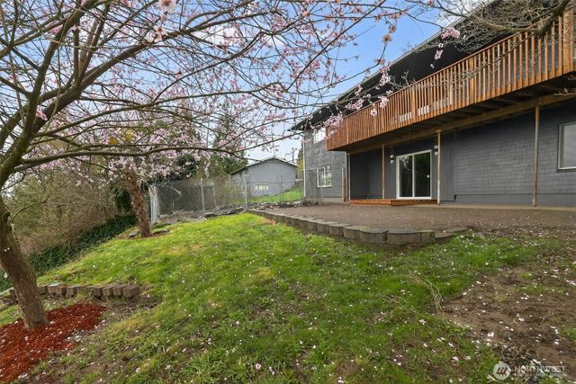 2404 Bloyd Street, Kelso, WA 98626