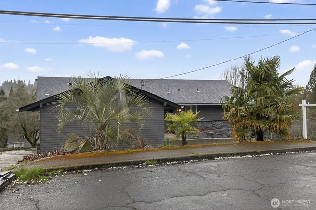 2404 Bloyd Street, Kelso, WA 98626