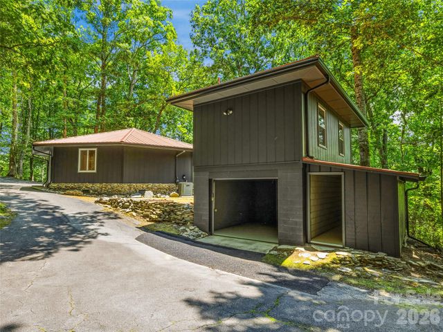 785 Pisgah Forest Drive, Pisgah Forest, NC 28768