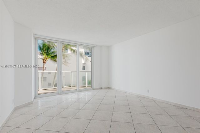 16485 Collins Avenue 338, Sunny Isles Beach, FL 33160