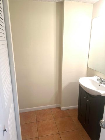 1100 SE 4th Avenue 37, Deerfield Beach, FL 33441