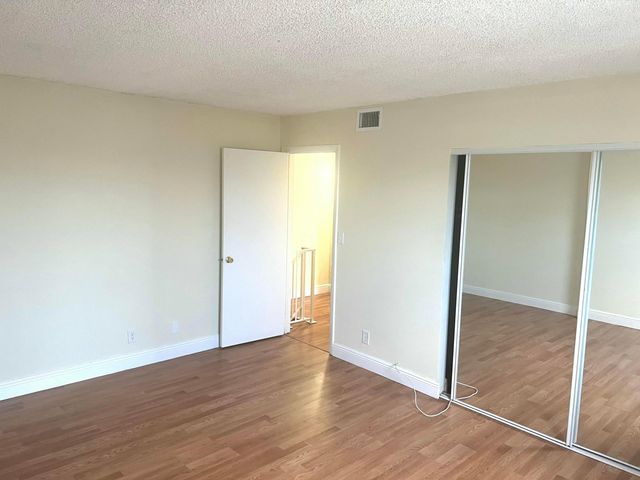 1100 SE 4th Avenue 37, Deerfield Beach, FL 33441