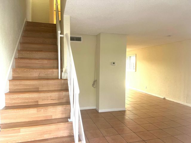 1100 SE 4th Avenue 37, Deerfield Beach, FL 33441