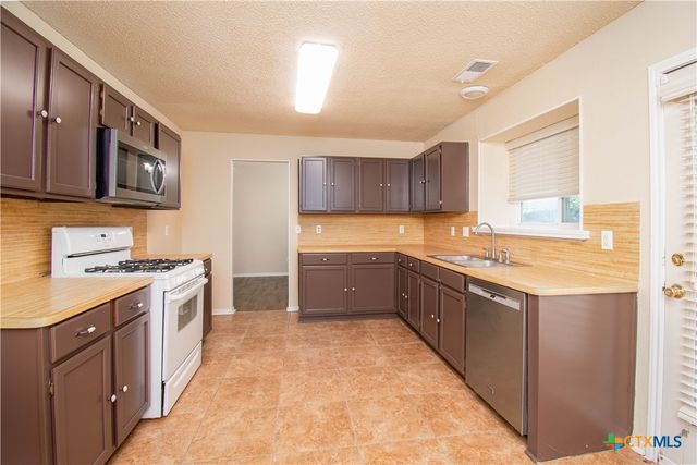 712 Brazos Drive, Temple, TX 76504