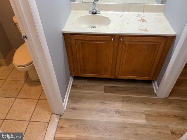 132 LEEDOM WAY, Newtown, PA 18940