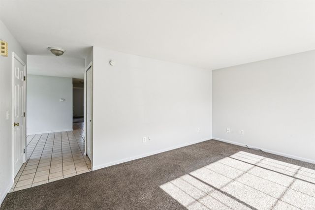 4137 W Court Street Unit #3, Flint, MI 48532