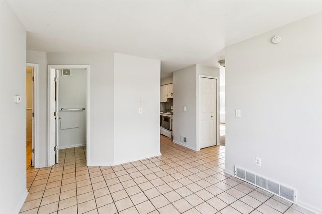 4137 W Court Street Unit #3, Flint, MI 48532