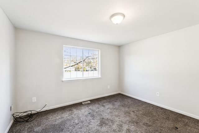 4137 W Court Street Unit #3, Flint, MI 48532