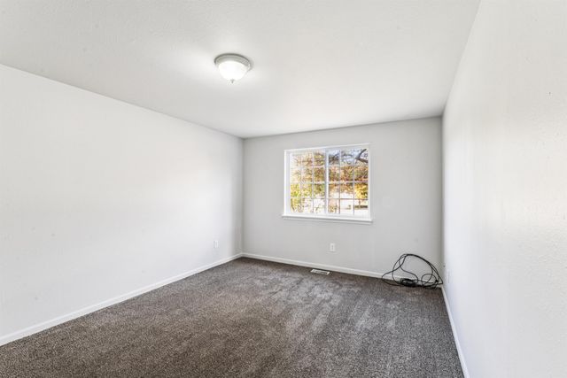 4137 W Court Street Unit #3, Flint, MI 48532