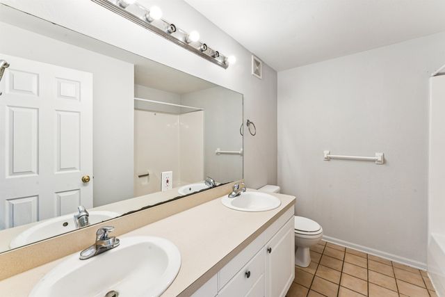 4137 W Court Street Unit #3, Flint, MI 48532