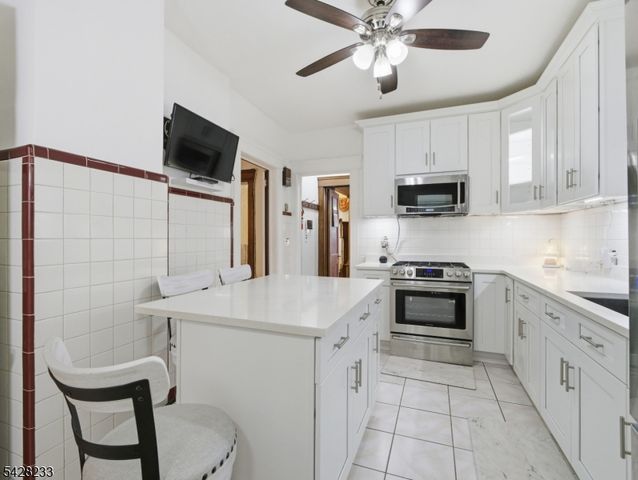 768 E 25Th St, Paterson City, NJ 07504